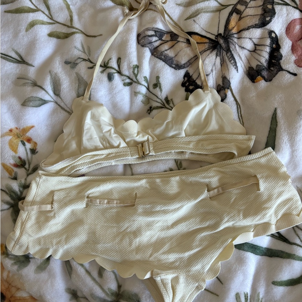 Chloe Scallop Edge Bikini! Never worn. This beauty has been in my drawer! - Picture 2 of 7
